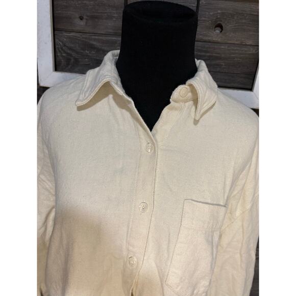 Zara  cropped button up long sleeve flannel 100% cotton cream women's size XS - Picture 2 of 9